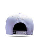 Boné Snapback Branco Logo Holografic Dourado