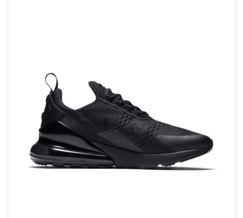 TÊNIS AIR MAX 270 (PRETO/BRANCO)