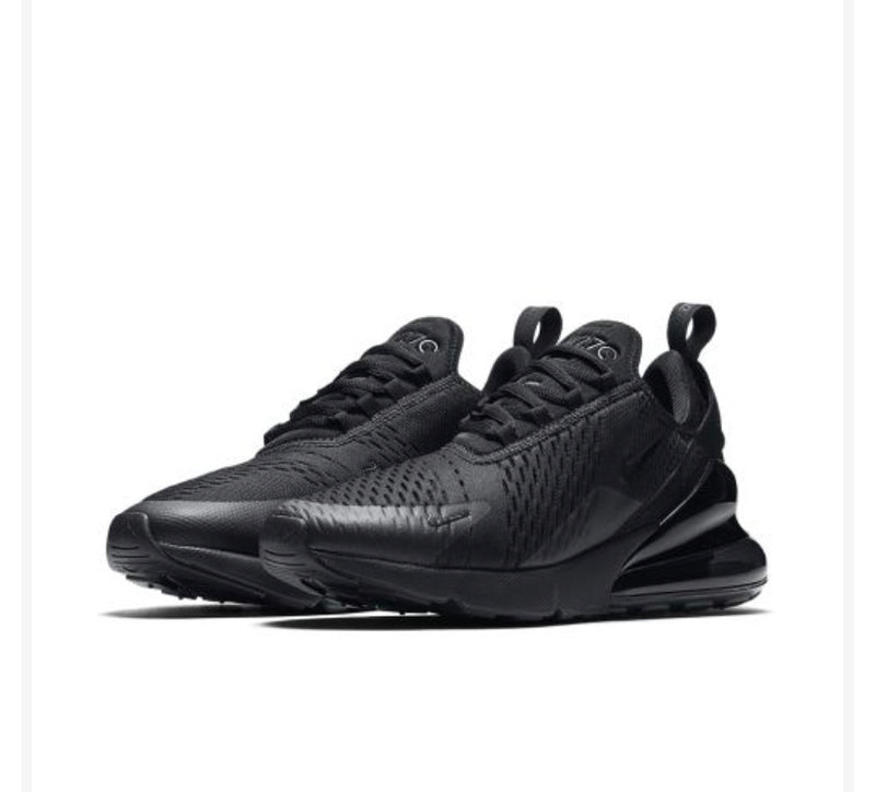 TÊNIS AIR MAX 270 (PRETO/BRANCO)